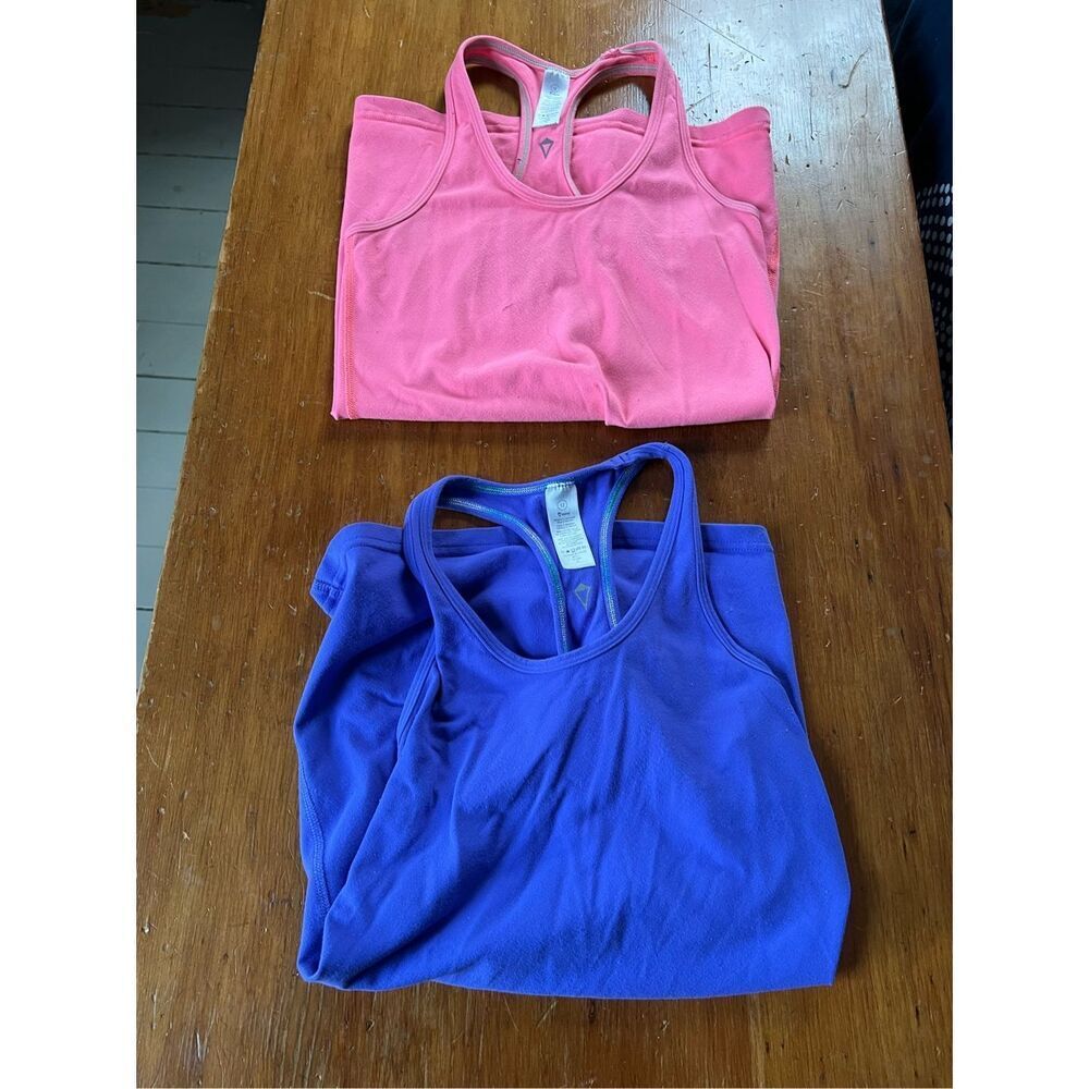 Ivivva bundle of girls racerback tank tops Pink and purple 12